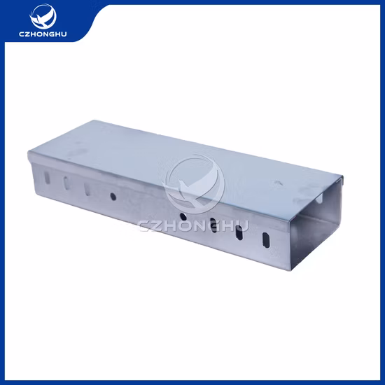 Tipo di vassoio per cavi in ​​fibra ottica perforato ventilato in lega di alluminio per esterni per carichi pesanti Tipo T Elenco delle dimensioni del vassoio per cavi zincato a caldo